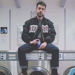 Meet your Posher, Marc